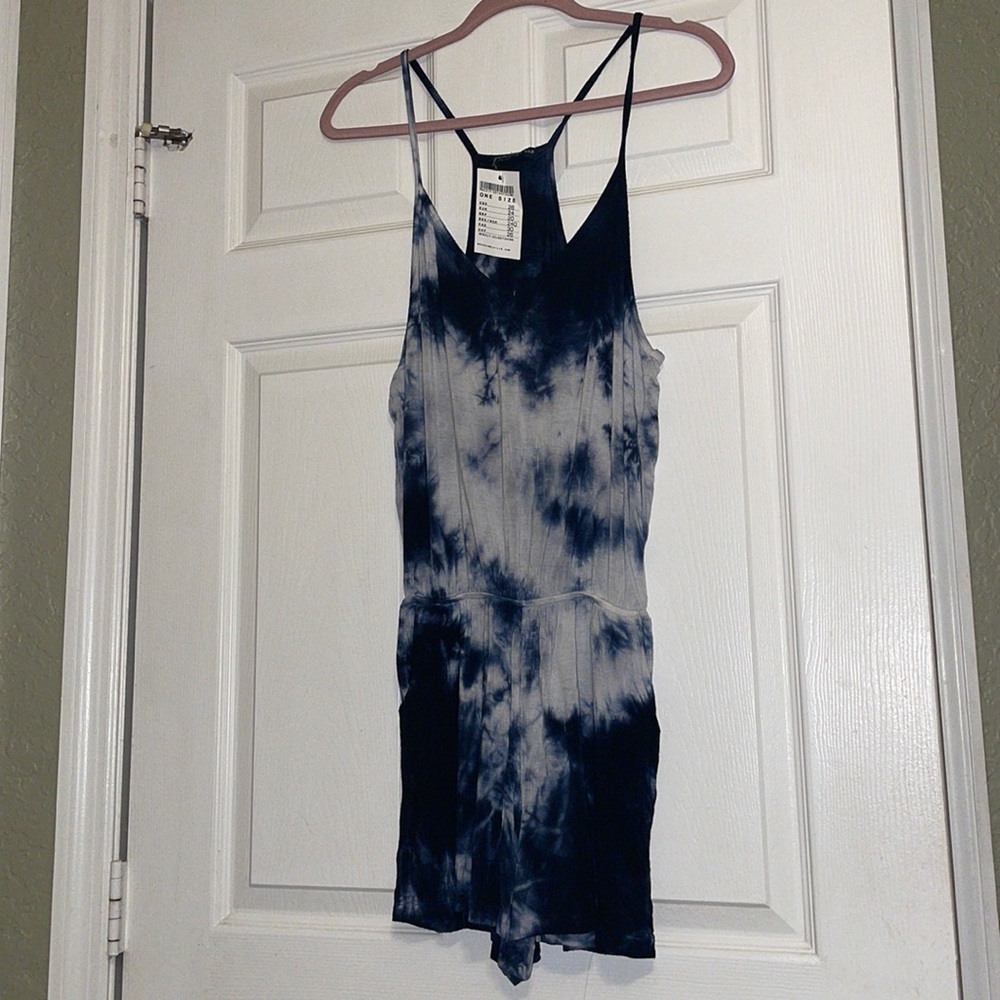 Brandy Melville Black and White Tie-Dye Romper
